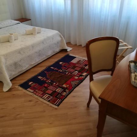 A Casa Di Luca Hotell Verona Exteriör bild