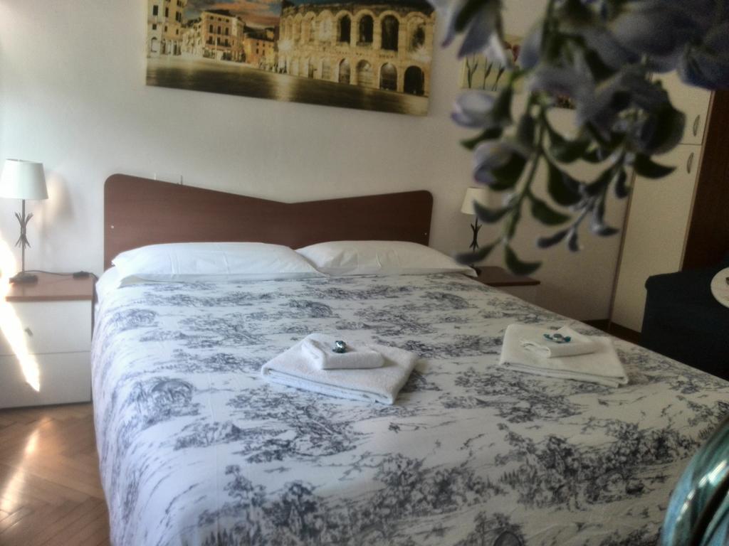 A Casa Di Luca Hotell Verona Exteriör bild