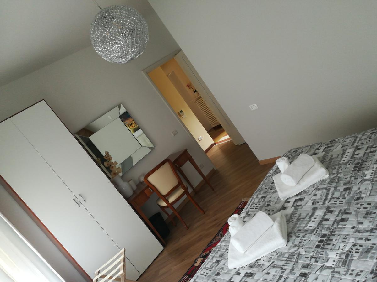 A Casa Di Luca Hotell Verona Exteriör bild