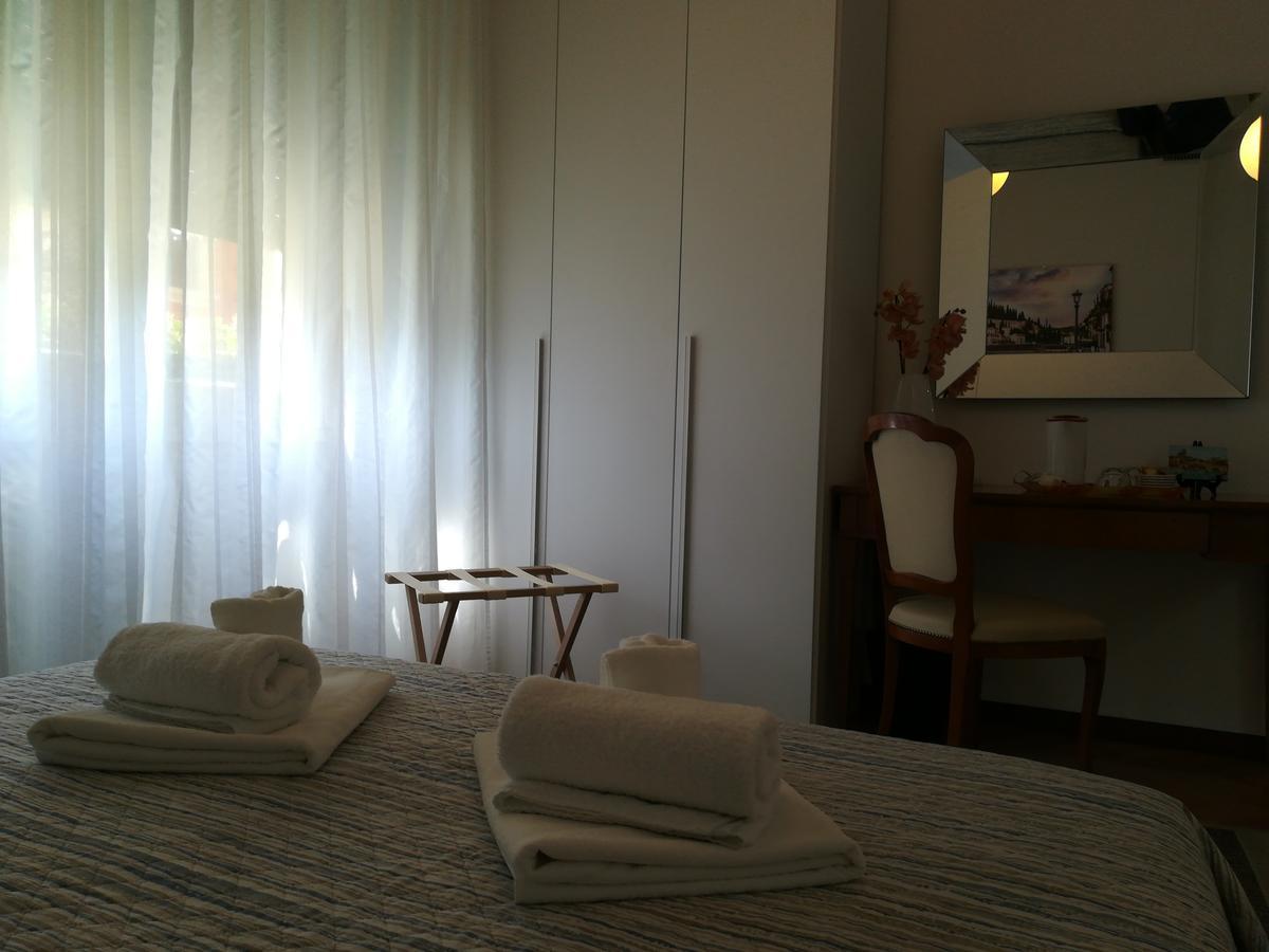 A Casa Di Luca Hotell Verona Exteriör bild