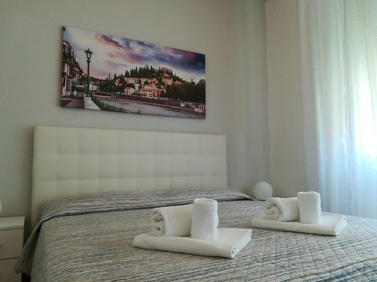 A Casa Di Luca Hotell Verona Exteriör bild