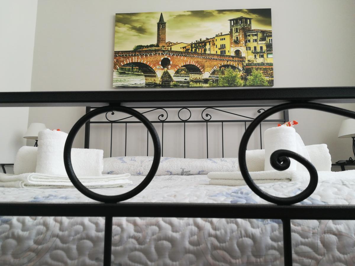 A Casa Di Luca Hotell Verona Exteriör bild