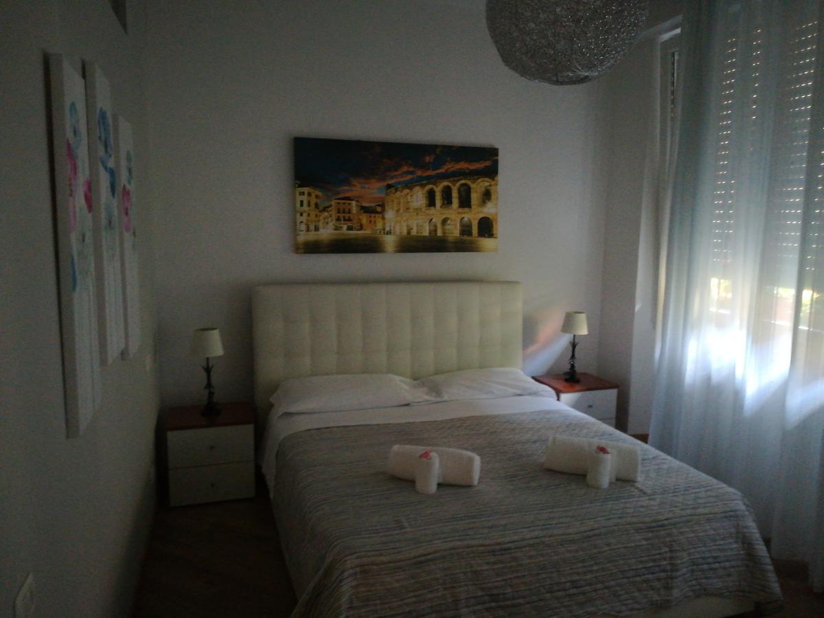 A Casa Di Luca Hotell Verona Exteriör bild
