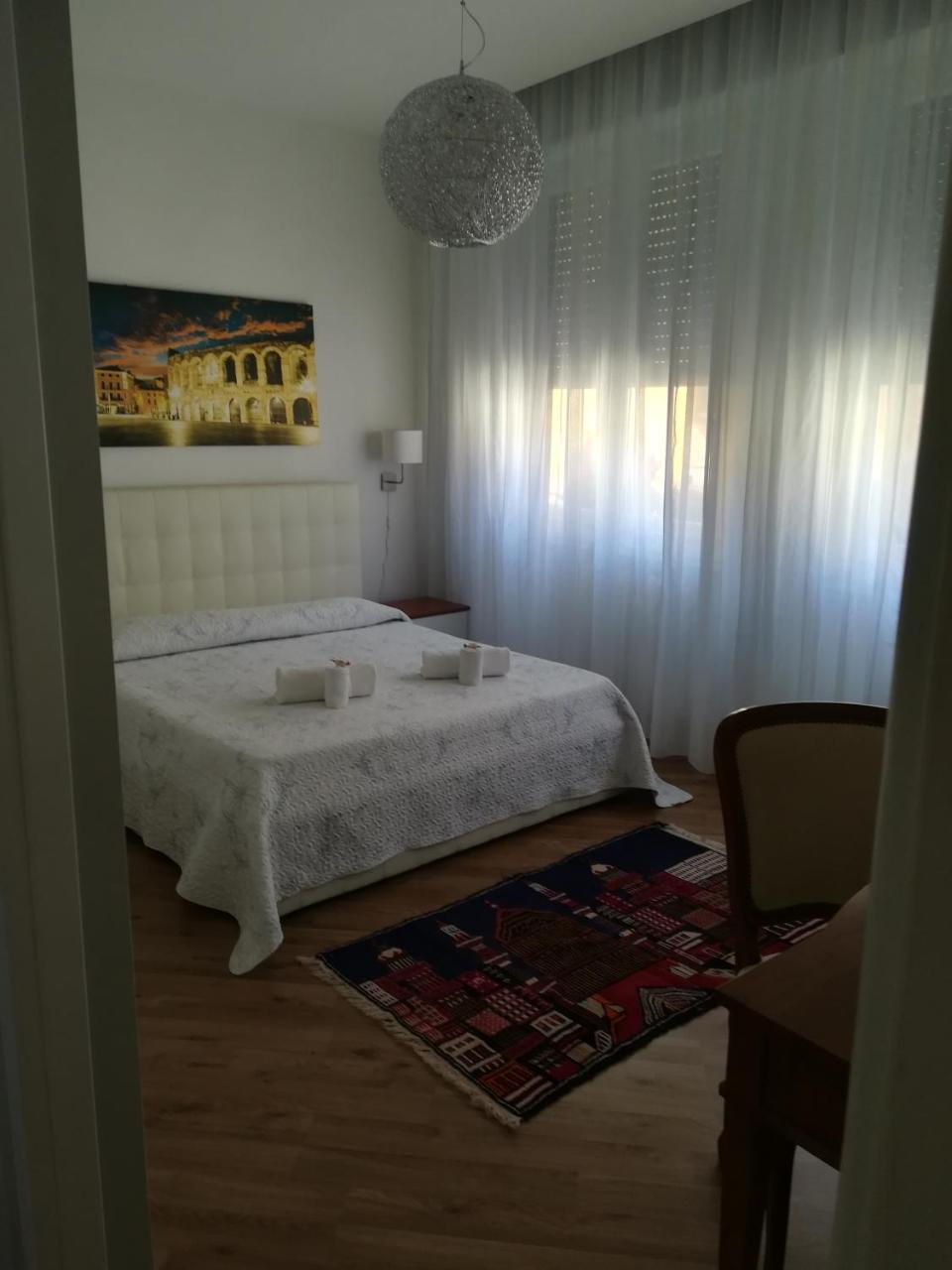 A Casa Di Luca Hotell Verona Exteriör bild